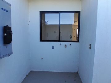 Casa en venta en el Fraccionamiento Elementia, cerca de la Av. Camino real a Colima.