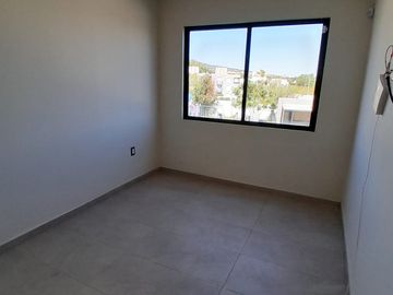 Casa en venta en el Fraccionamiento Elementia, cerca de la Av. Camino real a Colima.