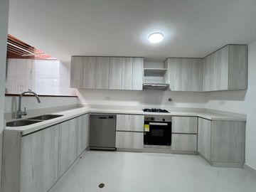 Casa en arriendo en Los Balsos, El Poblado