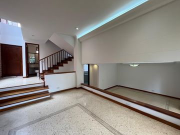 Casa en arriendo en Los Balsos, El Poblado