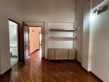 Casa en arriendo en Los Balsos, El Poblado