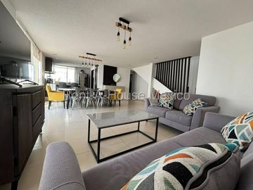 Departamento tipo dúplex en Renta en Punta Esmeralda – Corregidora, Querétaro
