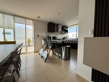 Departamento tipo dúplex en Renta en Punta Esmeralda – Corregidora, Querétaro