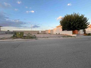 Venta de terreno en Misión de los Lagos