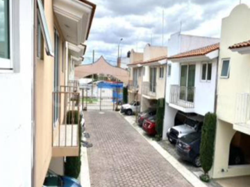 CASA EN FLORENCIA RESIDENCIAL CHOLULA PUEBLA !!!!