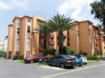 Departamento en avenida Tlahuac, Iztapalapa