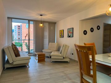 Apartamento Amoblado en Arriendo en Los Balsos, Poblado Medellín Antioquia