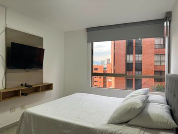 Apartamento Amoblado en Arriendo en Los Balsos, Poblado Medellín Antioquia