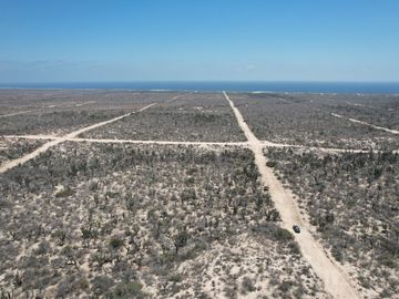 Terreno en venta en Agua Blanca, Baja California Sur, cerca de la playa