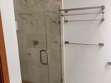 CASA AMUEBLADA EN SAN ANTONIO DE AYALA, IRAPUATO