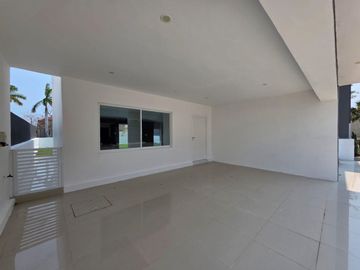 VENDO CASA EN FRACCIONAMIENTO PRIVADO EN MEDELLIN DE BRAVO