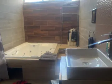 CASA EN VENTA EN LOMAS DE LA PRIMAVERA ZAPOPAN JALISCO