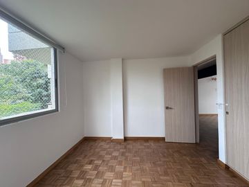 Apartamento en Arriendo en el Tesoro, Poblado Medellín Antioquia