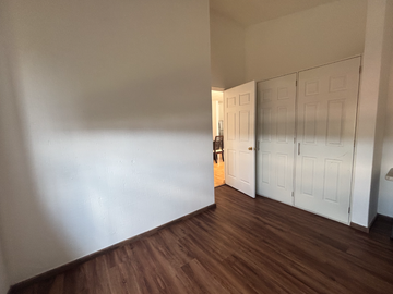 Departamento en Renta cerca del Tec de Mty  semiamueblado
