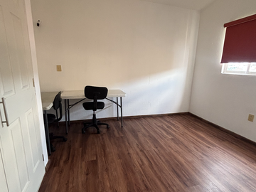 Departamento en Renta cerca del Tec de Mty  semiamueblado