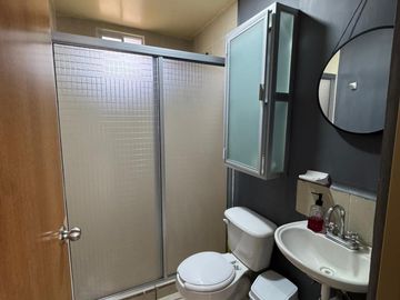 🏡 Departamento amueblado en Jardines del Río – ¡Renta $7,900 con mantenimiento!