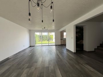 CASA EN RENTA EN CENTRO SUR/ QUERÉTARO