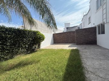 CASA EN RENTA EN CENTRO SUR/ QUERÉTARO