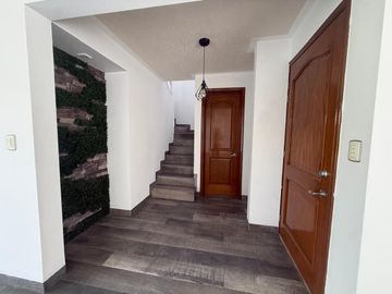 CASA EN RENTA EN CENTRO SUR/ QUERÉTARO