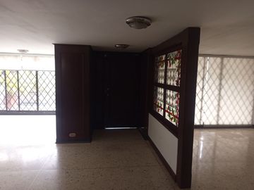 ARRIENDO CASA EN EL EL BARRIO LAS ARBOLEDAS - MONUMENTO A SAN SEBASTIAN DE BELACAZAR