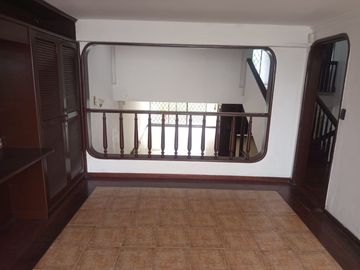 ARRIENDO CASA EN EL EL BARRIO LAS ARBOLEDAS - MONUMENTO A SAN SEBASTIAN DE BELACAZAR