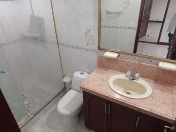 ARRIENDO CASA EN EL EL BARRIO LAS ARBOLEDAS - MONUMENTO A SAN SEBASTIAN DE BELACAZAR