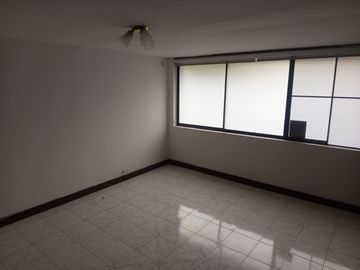ARRIENDO CASA EN EL EL BARRIO LAS ARBOLEDAS - MONUMENTO A SAN SEBASTIAN DE BELACAZAR