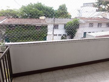 ARRIENDO CASA EN EL EL BARRIO LAS ARBOLEDAS - MONUMENTO A SAN SEBASTIAN DE BELACAZAR