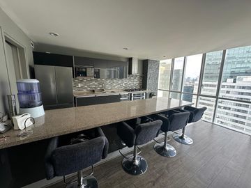 RENTA DE PENTHOUSE AMUEBLADO CON TERRAZA, TORRE RENOIR, AMPLIACION GRANADA