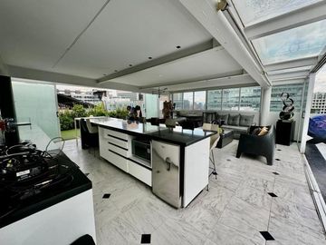 RENTA DE PENTHOUSE AMUEBLADO CON TERRAZA, TORRE RENOIR, AMPLIACION GRANADA