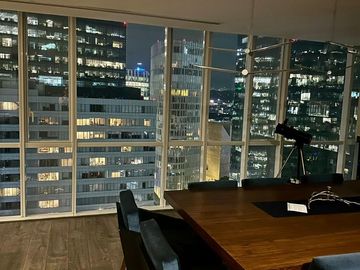 RENTA DE PENTHOUSE AMUEBLADO CON TERRAZA, TORRE RENOIR, AMPLIACION GRANADA