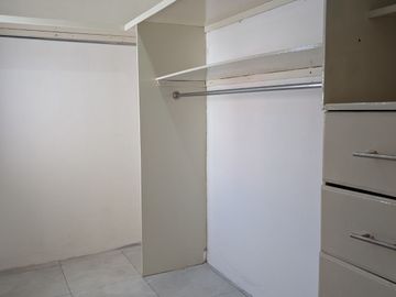 CASA EN RETNA EN LA FLORIDA ZONA TEC MONTERREY
