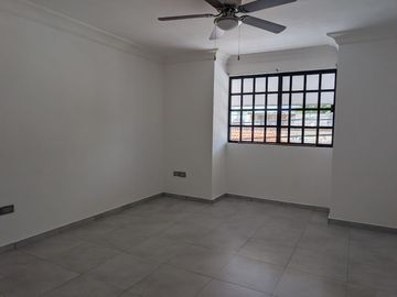 CASA EN RETNA EN LA FLORIDA ZONA TEC MONTERREY
