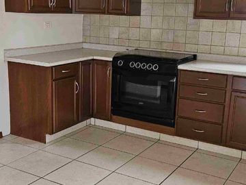 RENTA CASA FRACC VILLA VERGEL 1 SALTILLO COAH