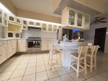 CASA EN VENTA | MONRAZ