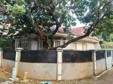 Dijual rumah megah komplek taman Rempoa indah Ciputat Timur Tangerang selatan