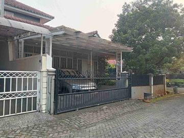 Dijual rumah megah komplek taman Rempoa indah Ciputat Timur Tangerang selatan