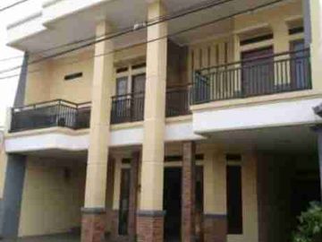 Dijual rumah megah perumahan pondok maharta pondok aren Tangerang selatan