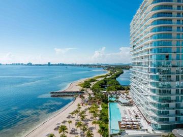 Departamento de 3 recámaras en renta SLS Puerto Cancún