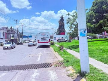 TERRENO EN RENTA