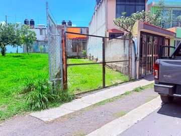 TERRENO EN RENTA