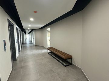 WTC JURIQUILLA $ 10 000