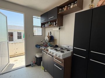 Departamento en Venta en Héroes de León – Privada con Seguridad Excelente oportunidad para iniciar tu patrimonio en Héroes de León, dentro de una de l