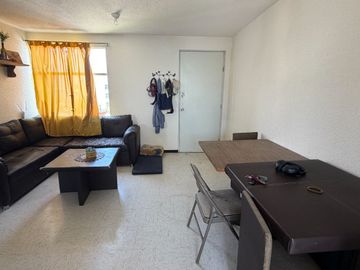 Departamento en Venta en Héroes de León – Privada con Seguridad Excelente oportunidad para iniciar tu patrimonio en Héroes de León, dentro de una de l
