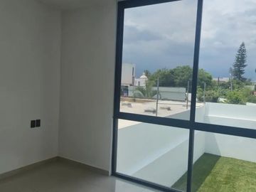 (CLMC) CASA EN FRACC. LAS FINCAS $ 4,415,000
