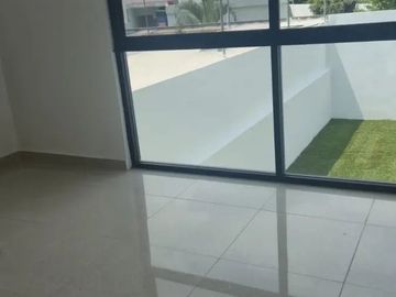 (CLMC) CASA EN FRACC. LAS FINCAS $ 4,415,000