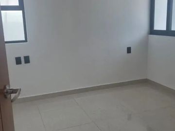 (CLMC) CASA EN FRACC. LAS FINCAS $ 4,415,000