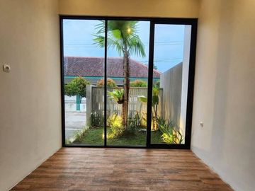 RUMAH CANTIK STRATEGIS 10 MENIT KAMPUS USU | security 24 jam 6x17m2 3kt 2km type 80