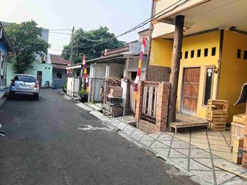 Dijual 2 bangunan rumah perumahan duta Bintaro pinang kota tangerang