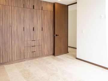 Casa en Venta en Fracc. San Ángel V, San Luis Potosí | 3 Recámaras, Doble Altura